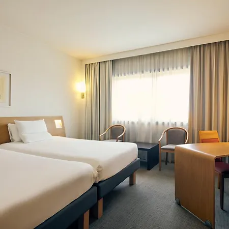 Novotel Venezia Mestre Castellana Exterior photo